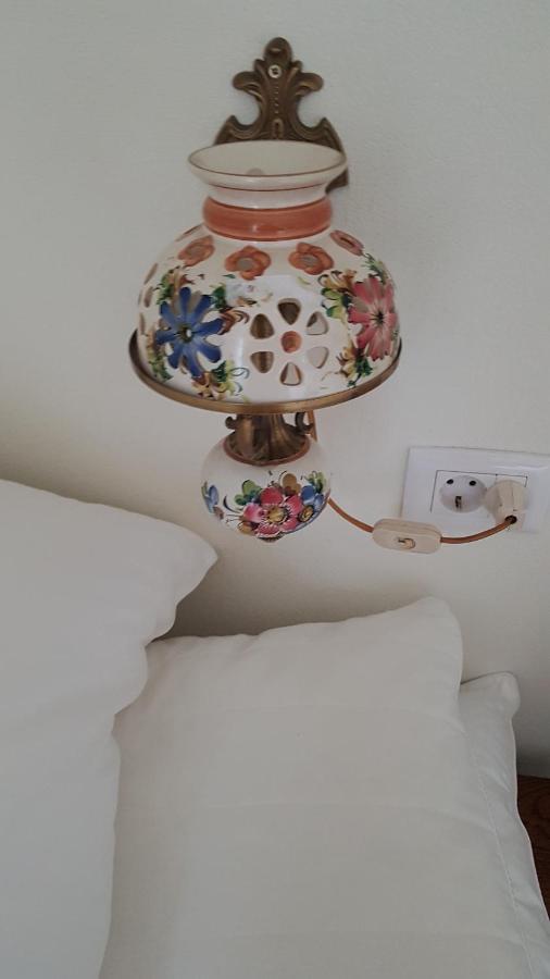 Sura Lu' Vasile. Bed and Breakfast Crivina  Εξωτερικό φωτογραφία